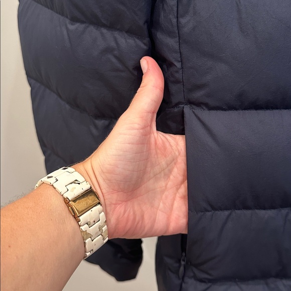 Uniqlo Navy Puffer Jacket - Picture 3 of 4